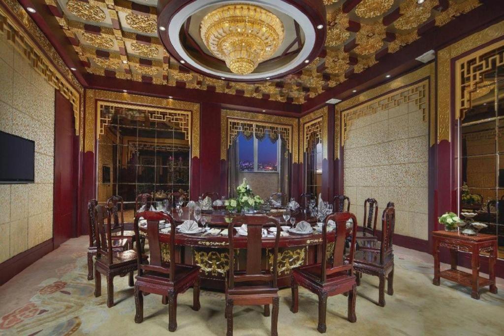 เฟยเชง บลอสซัม โอเต็ล Hotel Feicheng ภายนอก รูปภาพ